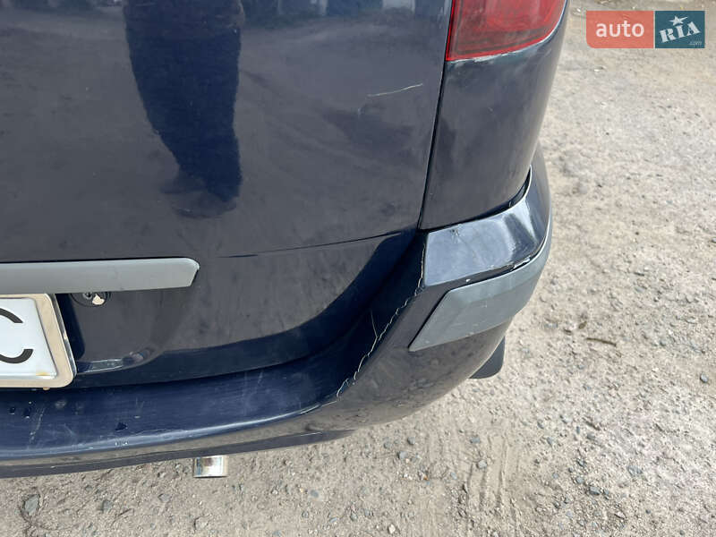 Хэтчбек Ford Fusion 2005 в Ровно