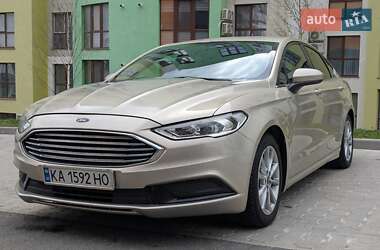 Седан Ford Fusion 2017 в Ровно