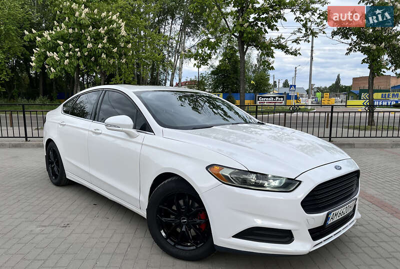 Седан Ford Fusion 2014 в Житомире