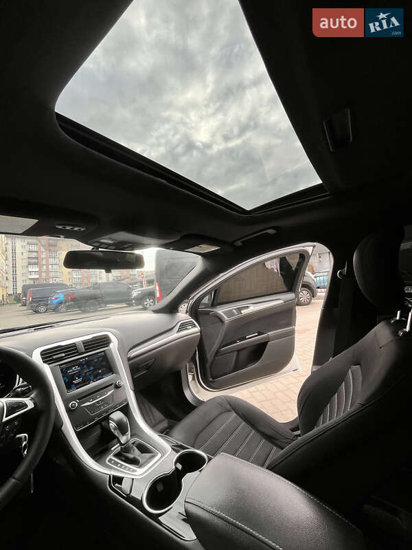 Седан Ford Fusion 2014 в Житомире