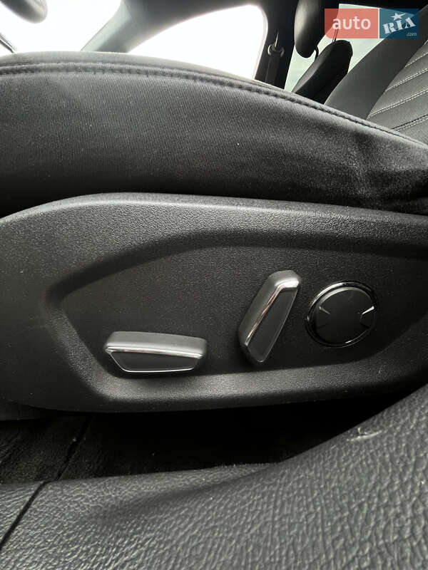 Седан Ford Fusion 2014 в Житомире