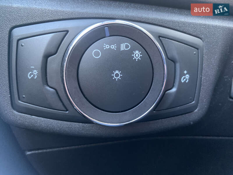 Седан Ford Fusion 2018 в Днепре