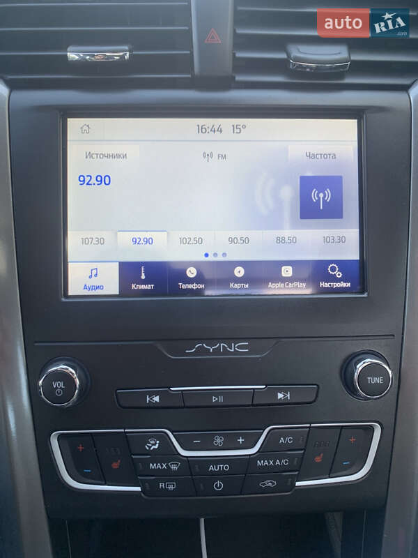 Седан Ford Fusion 2018 в Днепре