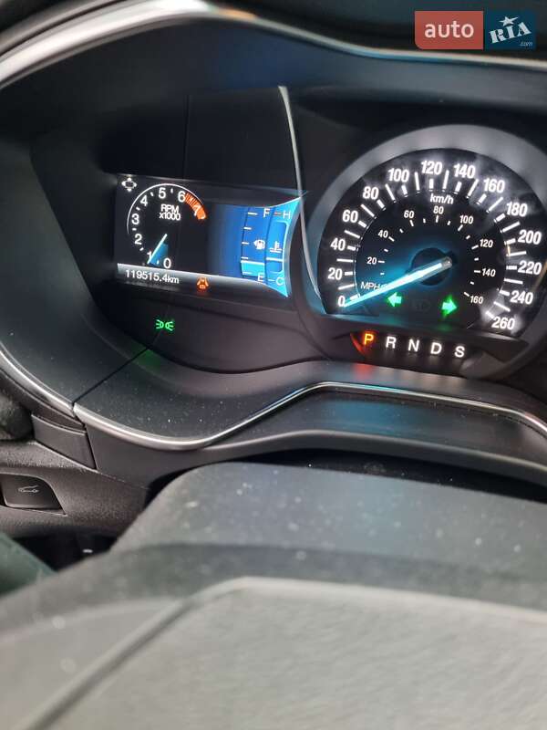 Седан Ford Fusion 2017 в Львові