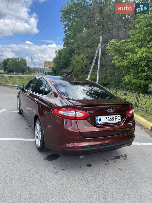 Седан Ford Fusion 2015 в Киеве фото 2 Седан Ford Fusion 2015 в Киеве