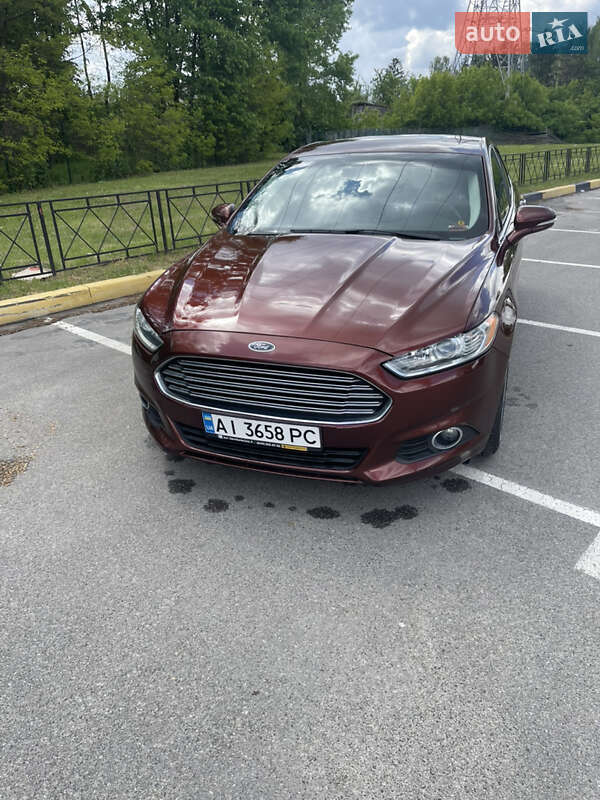 Седан Ford Fusion 2015 в Киеве фото 18 Седан Ford Fusion 2015 в Киеве