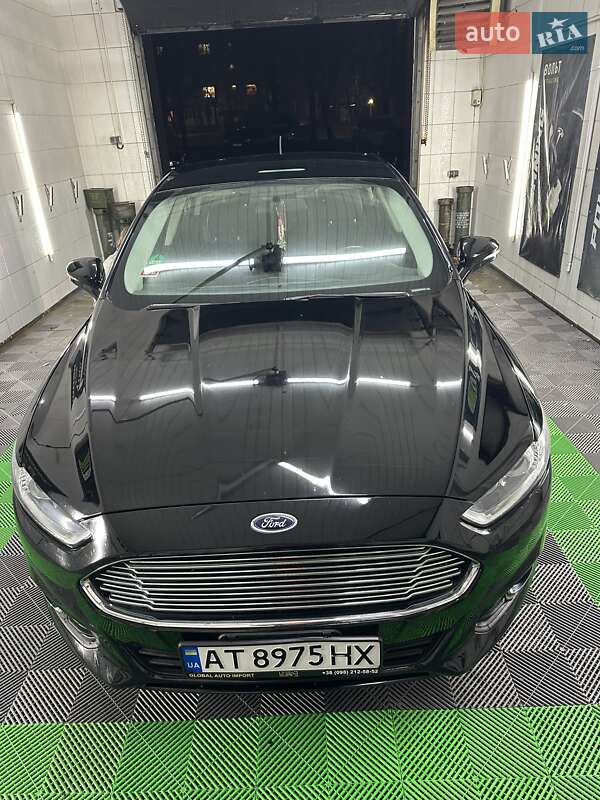 Седан Ford Fusion 2015 в Ивано-Франковске
