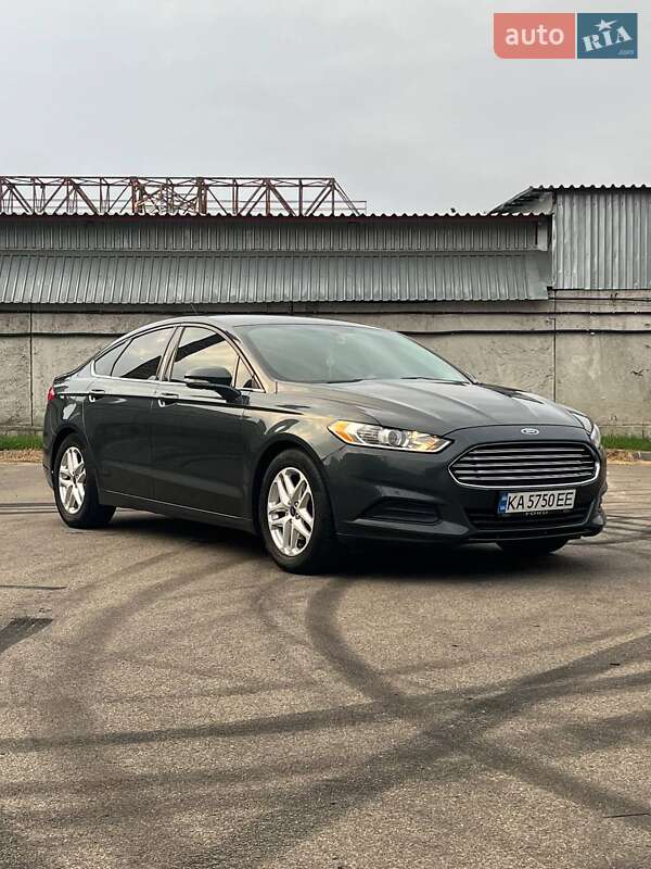Седан Ford Fusion 2015 в Киеве фото 4 Седан Ford Fusion 2015 в Киеве