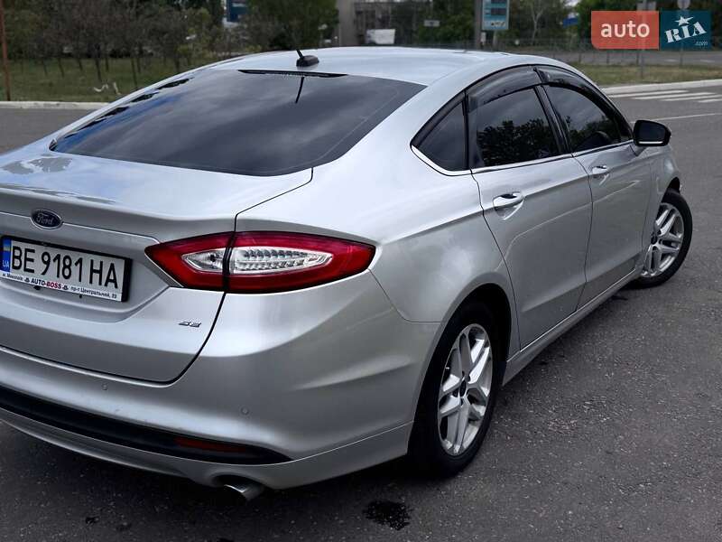 Седан Ford Fusion 2015 в Николаеве