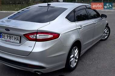 Седан Ford Fusion 2015 в 