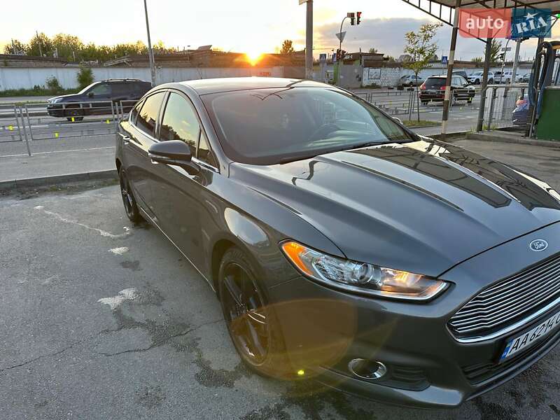 Седан Ford Fusion 2016 в Киеве