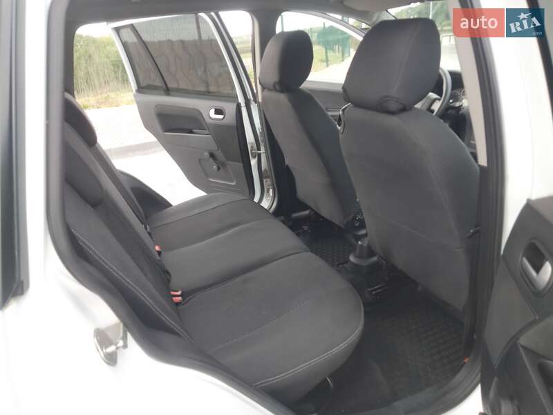 Хэтчбек Ford Fusion 2010 в Виннице фото 17 Хэтчбек Ford Fusion 2010 в Виннице