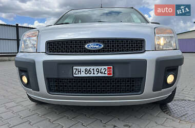 Хэтчбек Ford Fusion 2007 в 