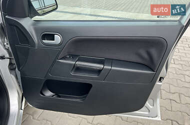 Хэтчбек Ford Fusion 2007 в 
