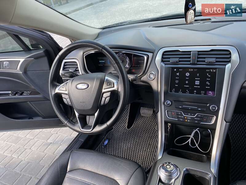 Седан Ford Fusion 2017 в Днепре