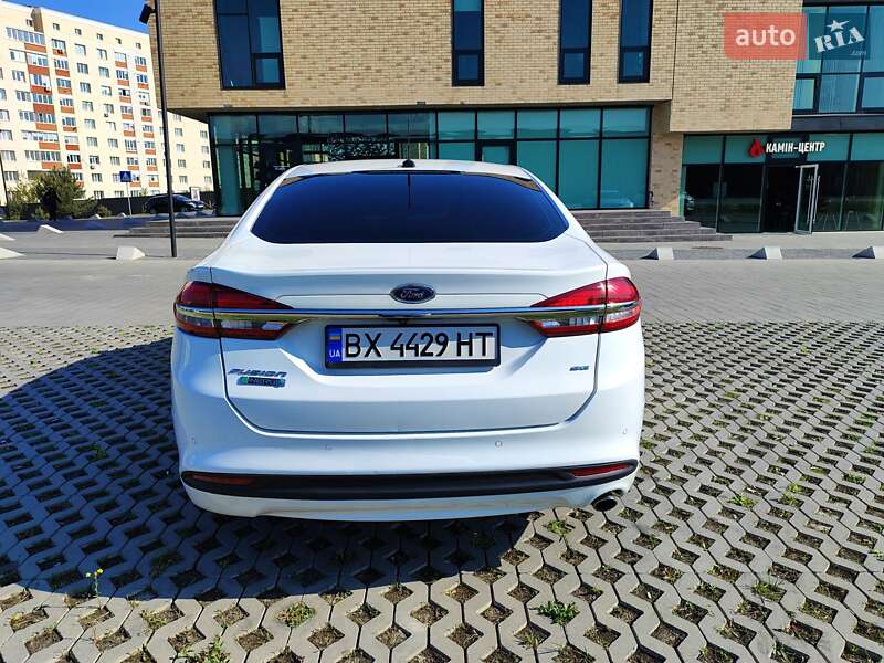 Седан Ford Fusion 2017 в Хмельницком