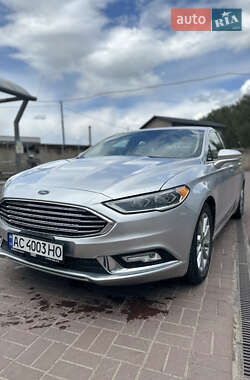 Седан Ford Fusion 2016 в Луцьку