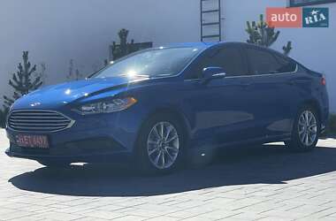 Седан Ford Fusion 2017 в 