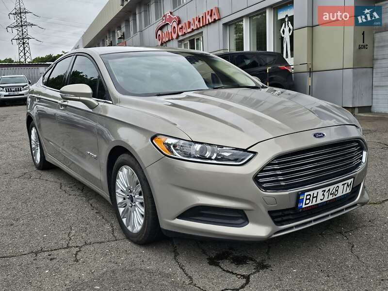 Седан Ford Fusion 2015 в Одессе