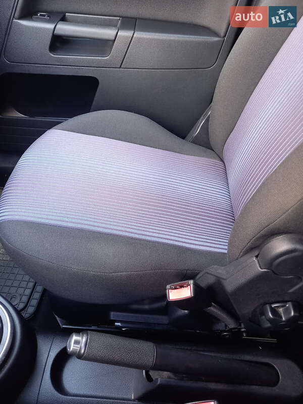 Хетчбек Ford Fusion 2009 в Рівному