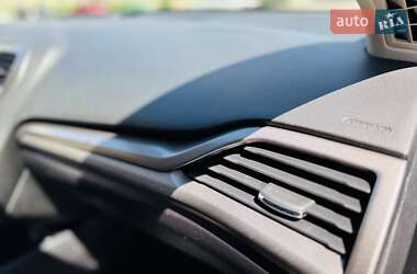 Седан Ford Fusion 2020 в 