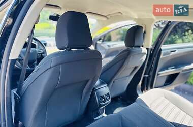 Седан Ford Fusion 2020 в 