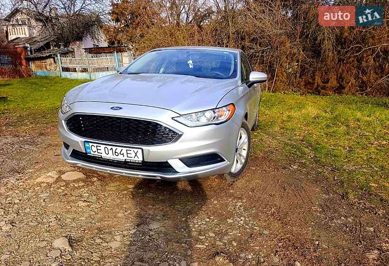 Седан Ford Fusion 2017 в 
