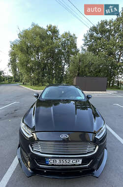 Седан Ford Fusion 2014 в 