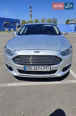 Седан Ford Fusion 2015 в Дніпрі