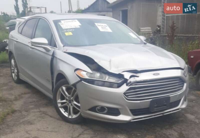 Седан Ford Fusion 2015 в Днепре