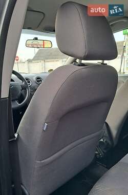 Хэтчбек Ford Fusion 2008 в 