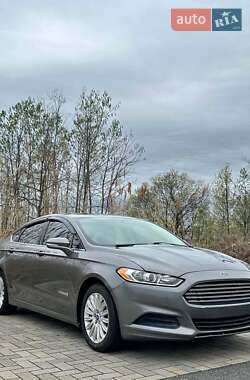 Седан Ford Fusion 2014 в Києві