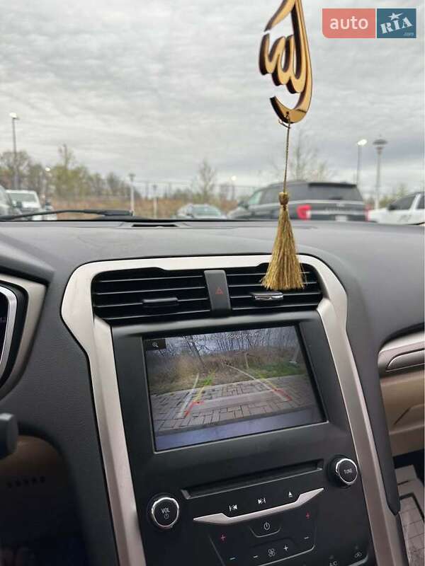 Седан Ford Fusion 2014 в Киеве фото 6 Седан Ford Fusion 2014 в Киеве