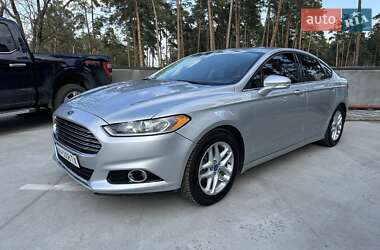 Седан Ford Fusion 2012 в Ірпені