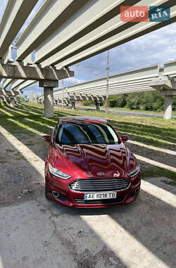 Седан Ford Fusion 2014 в 
