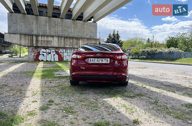 Седан Ford Fusion 2014 в 