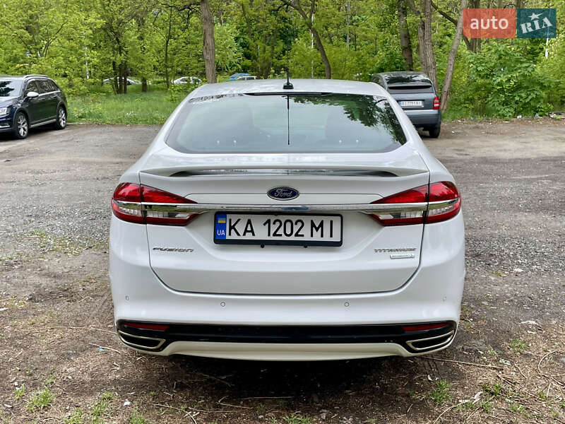 Седан Ford Fusion 2016 в Киеве