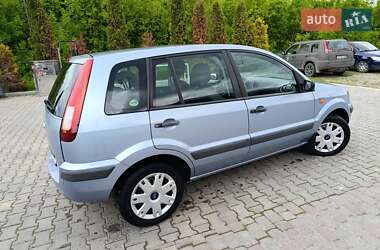 Хэтчбек Ford Fusion 2007 в 
