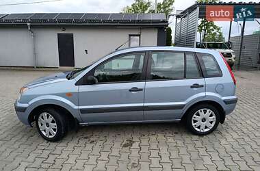 Хэтчбек Ford Fusion 2007 в 