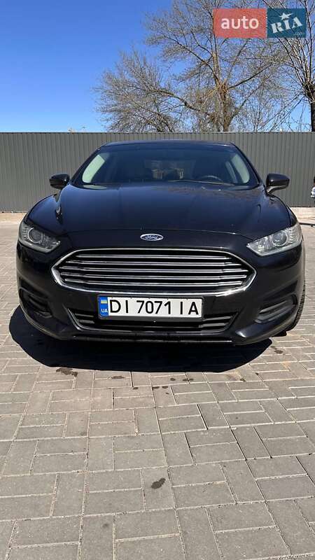 Седан Ford Fusion 2014 в Хмельницькому