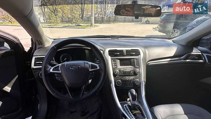 Седан Ford Fusion 2014 в Хмельницькому