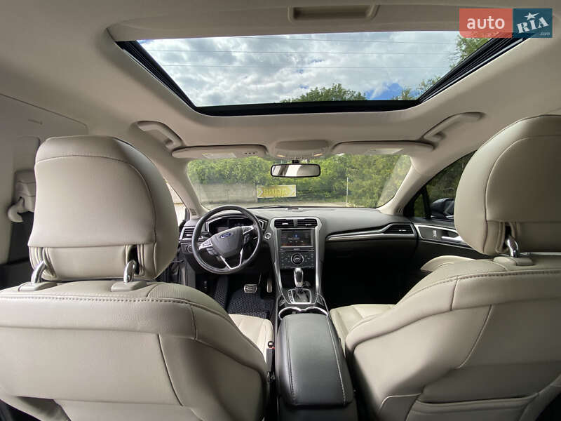 Седан Ford Fusion 2014 в Тернополе