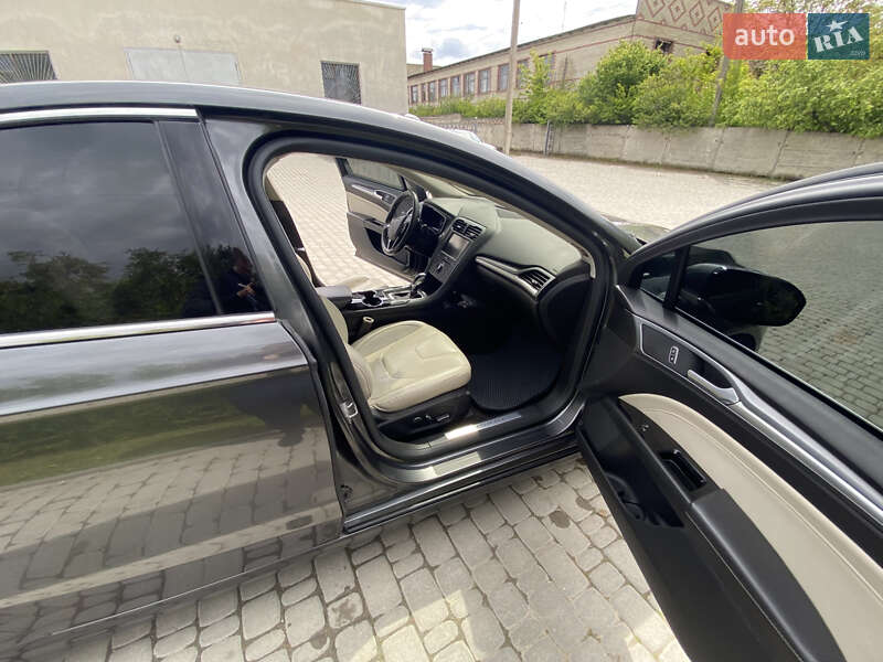 Седан Ford Fusion 2014 в Тернополе