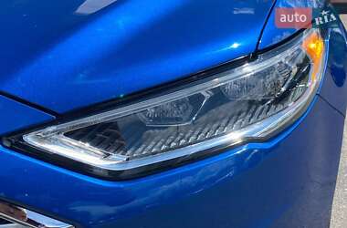 Седан Ford Fusion 2017 в 
