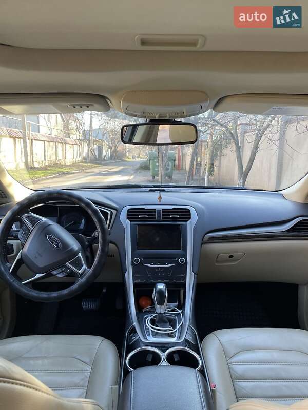 Седан Ford Fusion 2013 в Одессе