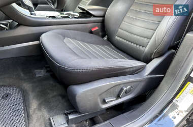Седан Ford Fusion 2014 в 