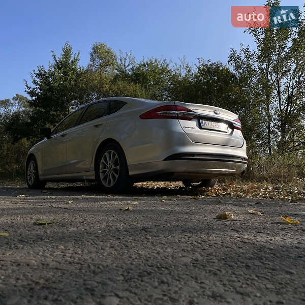 Седан Ford Fusion 2017 в Івано-Франківську