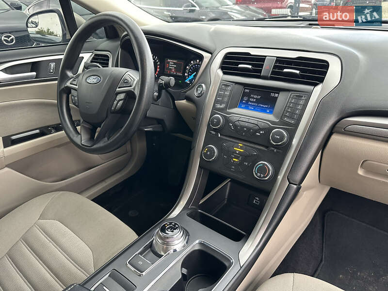 Седан Ford Fusion 2016 в Ивано-Франковске