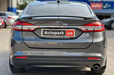 Седан Ford Fusion 2018 в 
