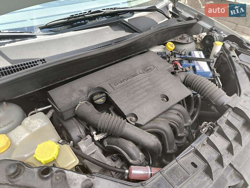 Хэтчбек Ford Fusion 2005 в Черкассах